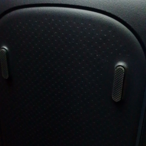 RGB LED Bluetooth Speaker - Picture 6 of 6